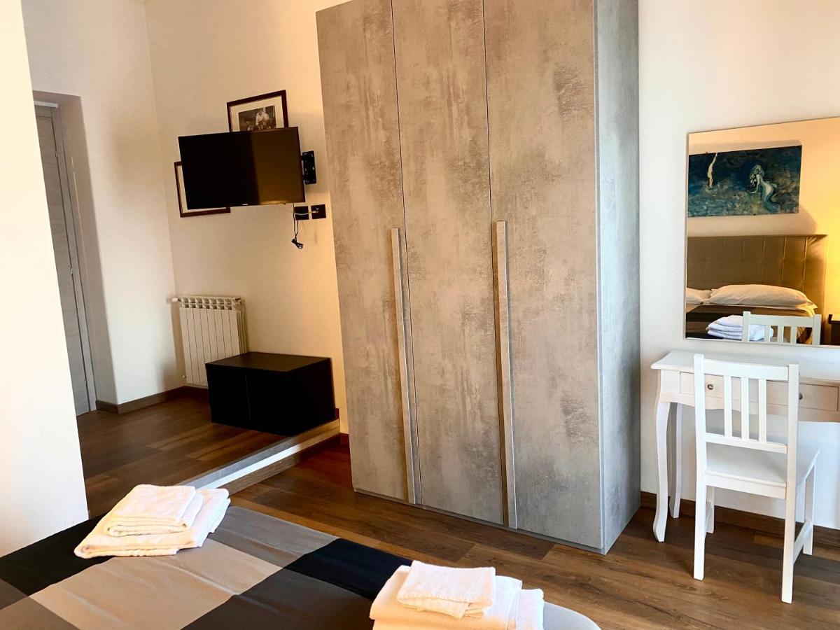 B&B I Miti Dell Etna Catania Centro Vicino Il Duomo Eksteriør billede
