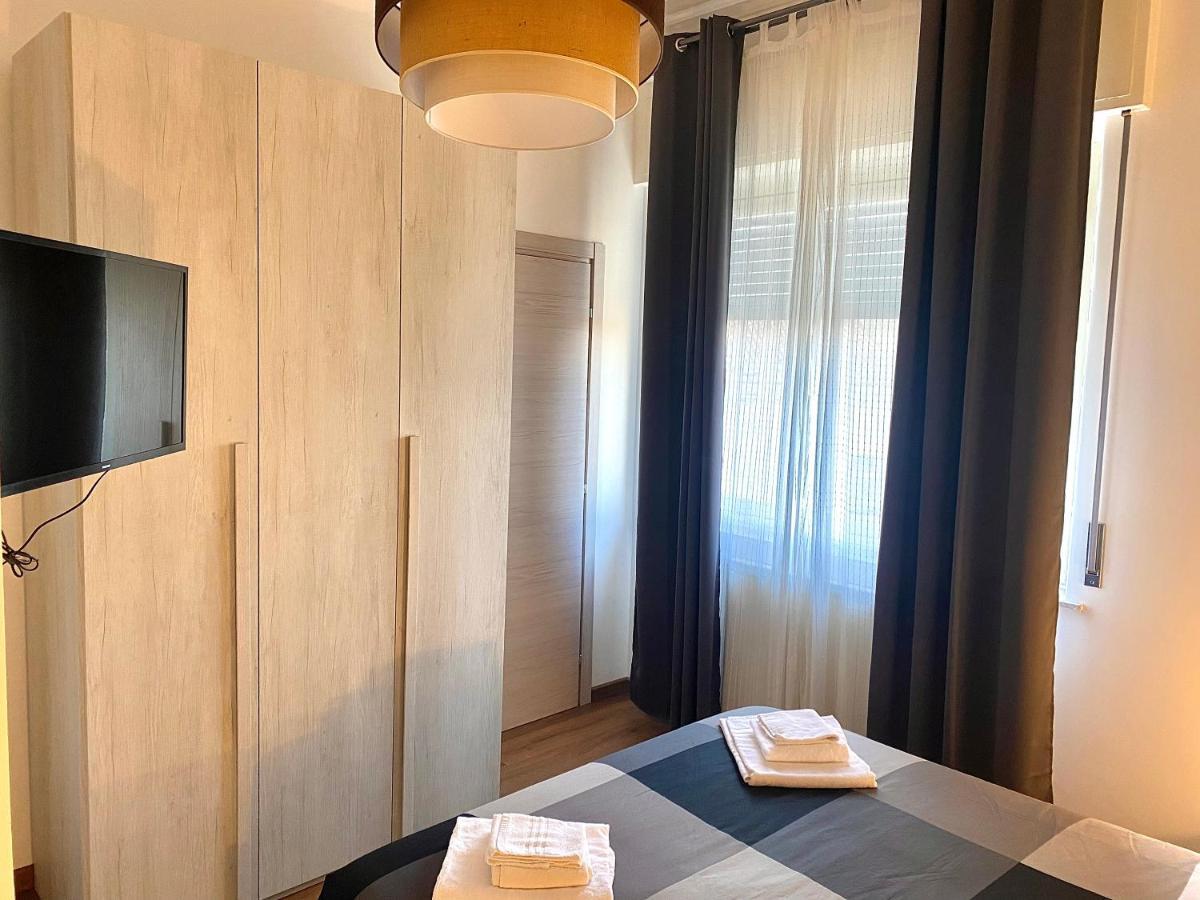 B&B I Miti Dell Etna Catania Centro Vicino Il Duomo Eksteriør billede